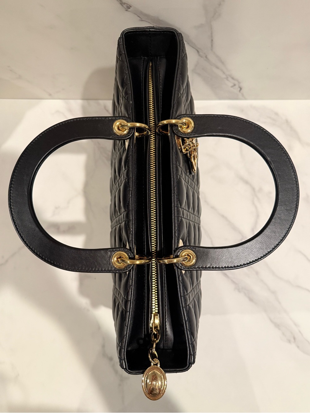 Lady Dior Large Bag - Picture 9 of 17